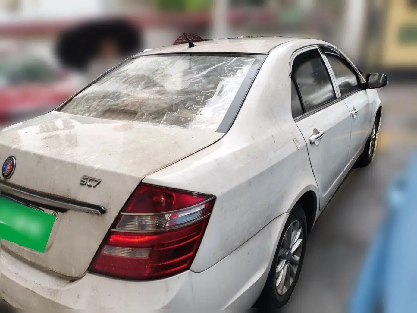 Geely Auto Ocean 2014 1.5L Manual Elite Model — миниатюра 6