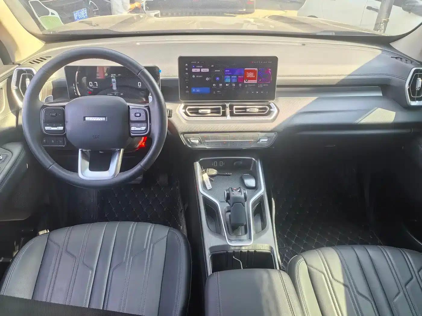 Haval H5 2025 2.0T Automatic Four-Wheel Drive Navigation Edition (Gasoline) — миниатюра 11