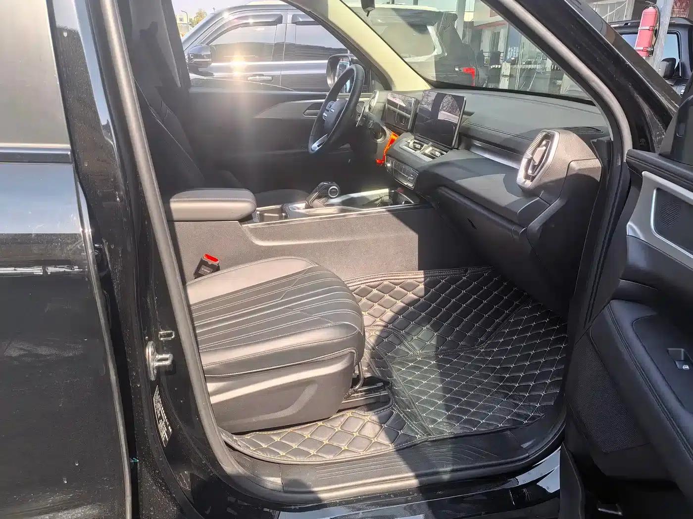 Haval H5 2025 2.0T Automatic Four-Wheel Drive Navigation Edition (Gasoline) — миниатюра 14