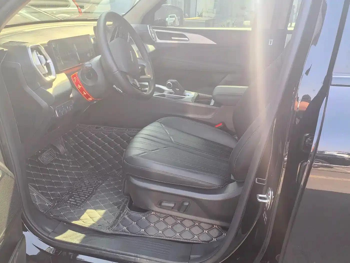 Haval H5 2025 2.0T Automatic Four-Wheel Drive Navigation Edition (Gasoline) — миниатюра 6