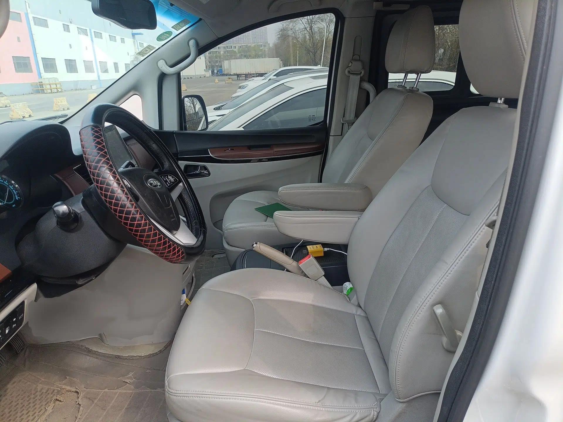 JAC Group Refine M5 2019 2.0T Gasoline Dual-Clutch Business Edition — миниатюра 14