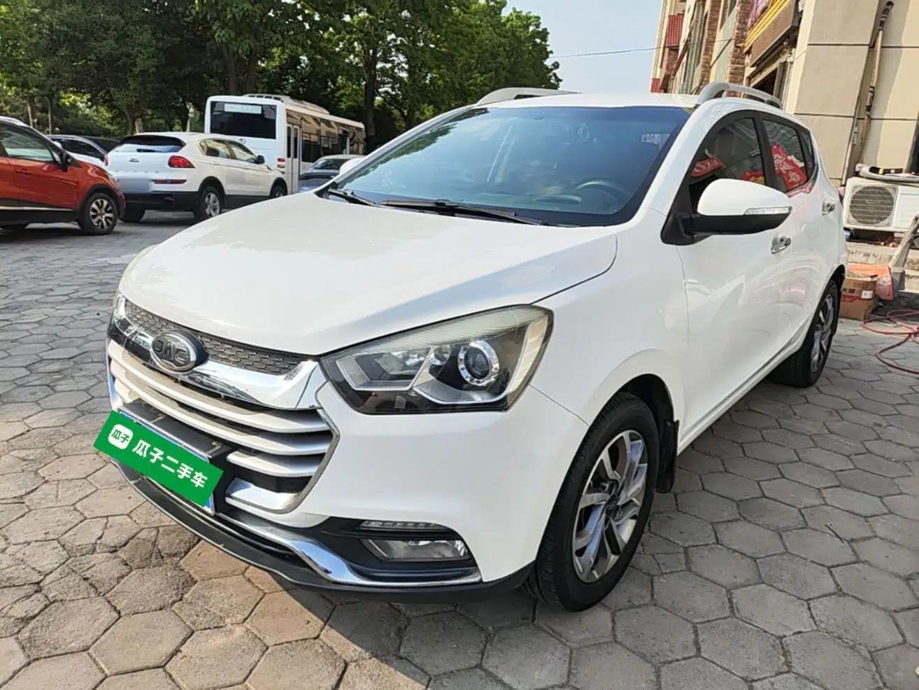 JAC Group Refine S2 2017 1.5L Manual Luxury Model — миниатюра 1