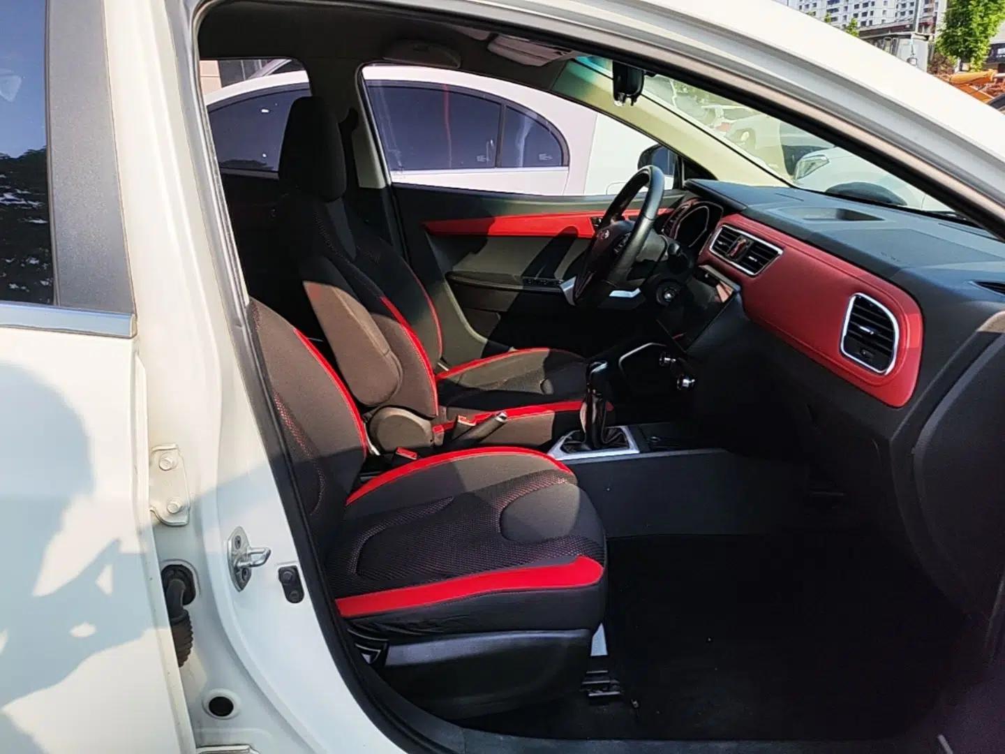 JAC Group Refine S2 2017 1.5L Manual Luxury Model — миниатюра 23