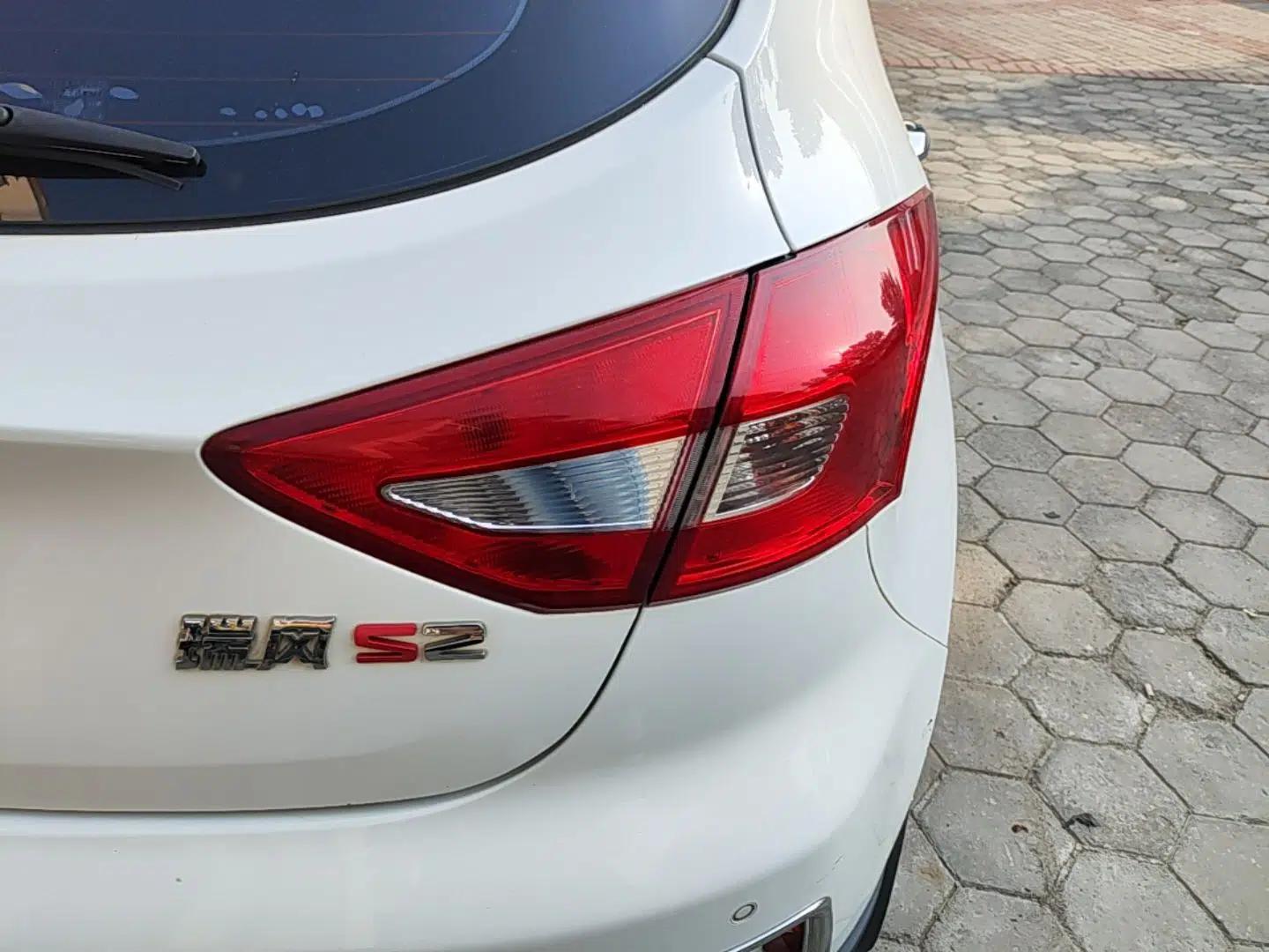 JAC Group Refine S2 2017 1.5L Manual Luxury Model — миниатюра 7