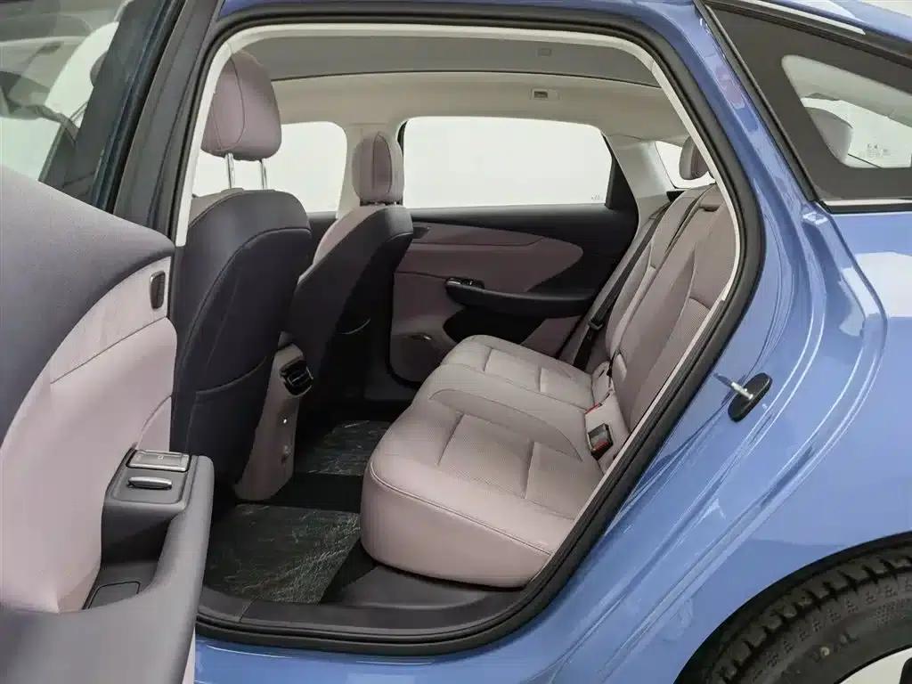 Hongqi Tiangong 05 2025 750 Smart Selection Edition — миниатюра 15