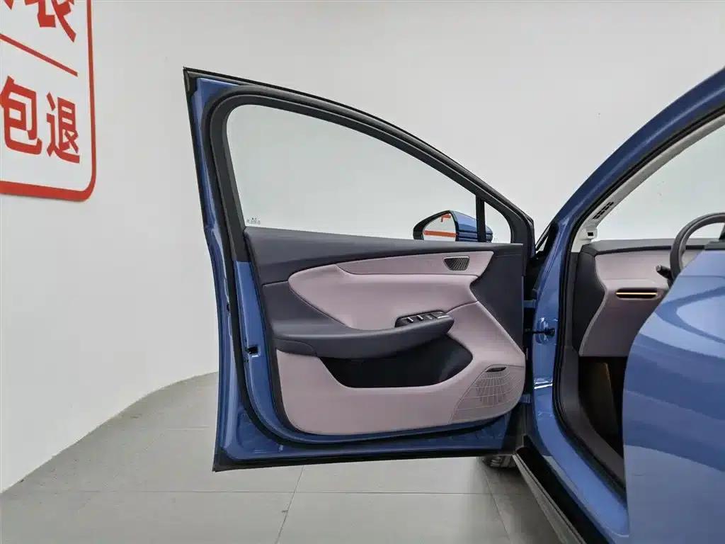 Hongqi Tiangong 05 2025 750 Smart Selection Edition — миниатюра 8
