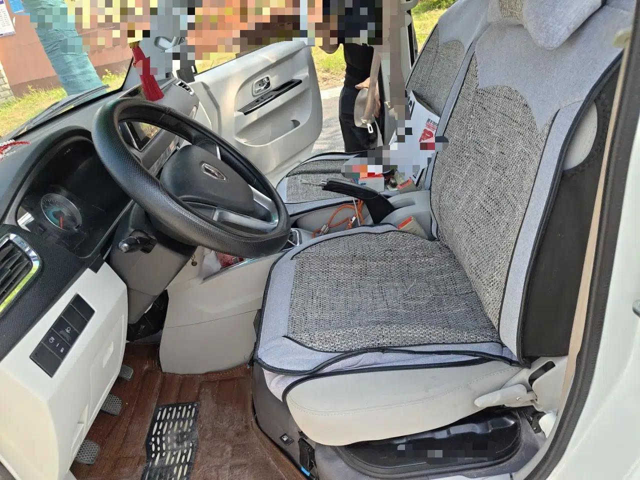 Jinbei New Hiace S 2023 1.5L Wealth Edition Passenger Van 5/6/7-Seater Central Air Conditioning Version SWC15M — миниатюра 16