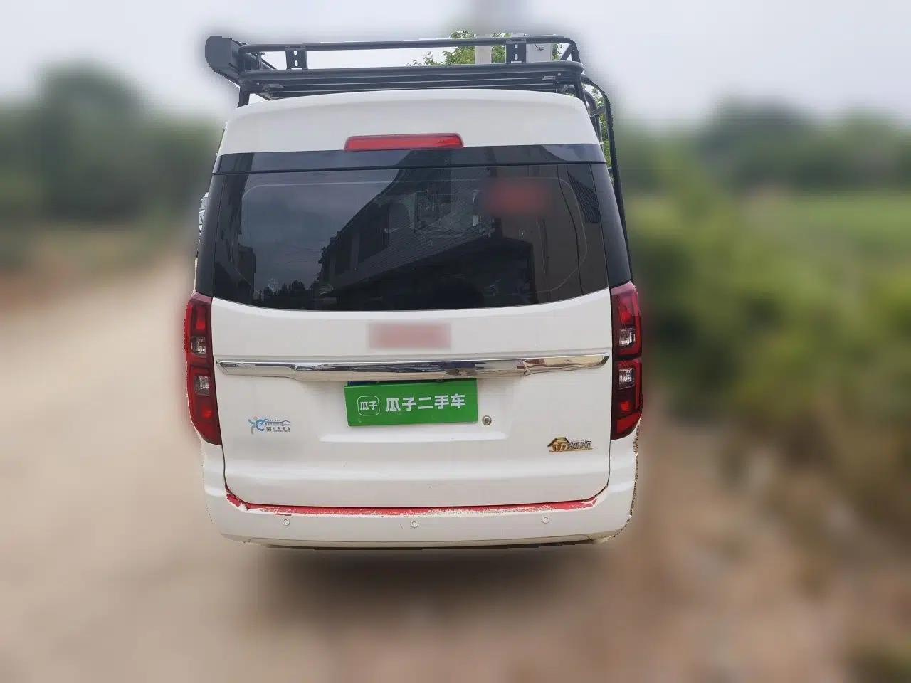 Jinbei Gold Hiace 2023 1.5L Passenger Van Travel Lion 5/6/7-Seater with Central Air Conditioning — миниатюра 5