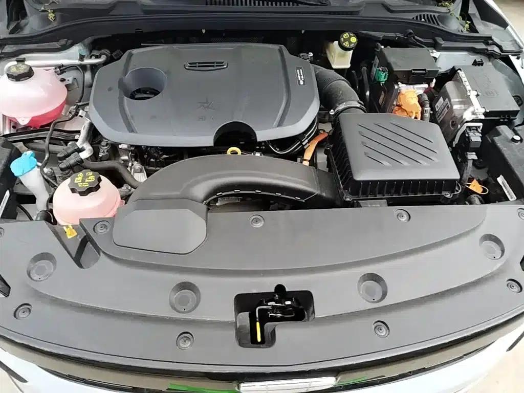 Geely Emgrand L HiP 2024 Dragon Edition 1.5TD-DHT Pro 100KM Superior Model — миниатюра 20