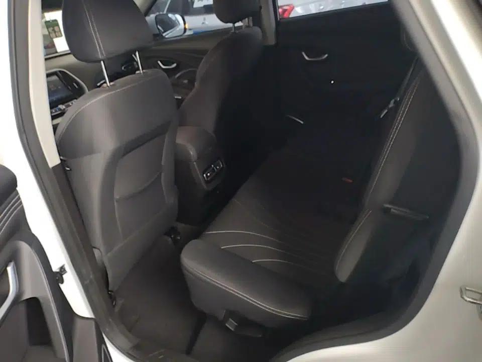 JETOUR X70M 2021 1.5T DCT Luxury Partner Model 7 Seats — миниатюра 20