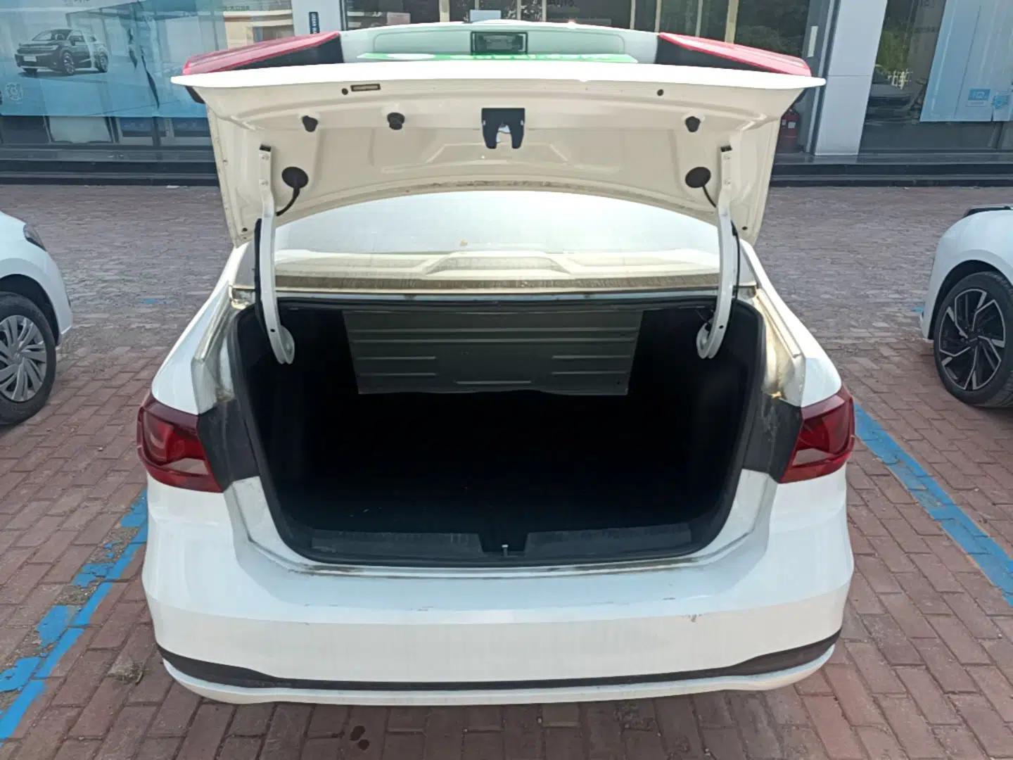 Jetta VA3 2021 1.5L Automatic "Upward Journey" Edition — миниатюра 22