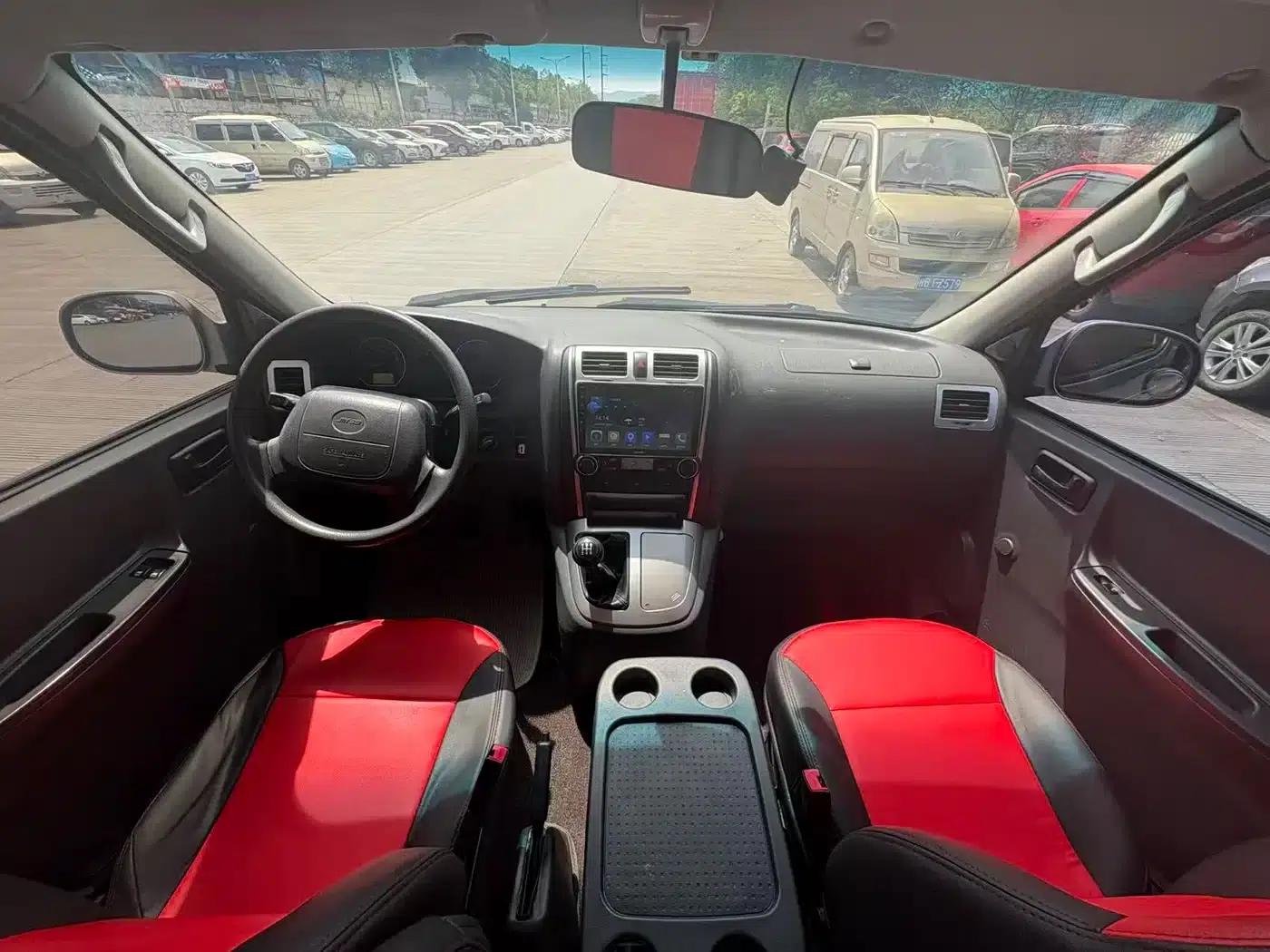 Jinbei Express 2020 2.0L Upgraded Version National V Standard 6-Seater V19 — миниатюра 5