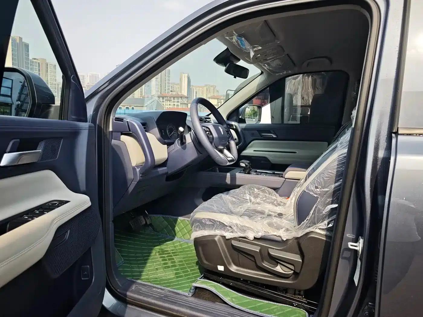 Dadao 2024 Mountain Edition 2.3T Diesel Automatic Four-Wheel Drive Long Wheelbase Comfort Model — миниатюра 9