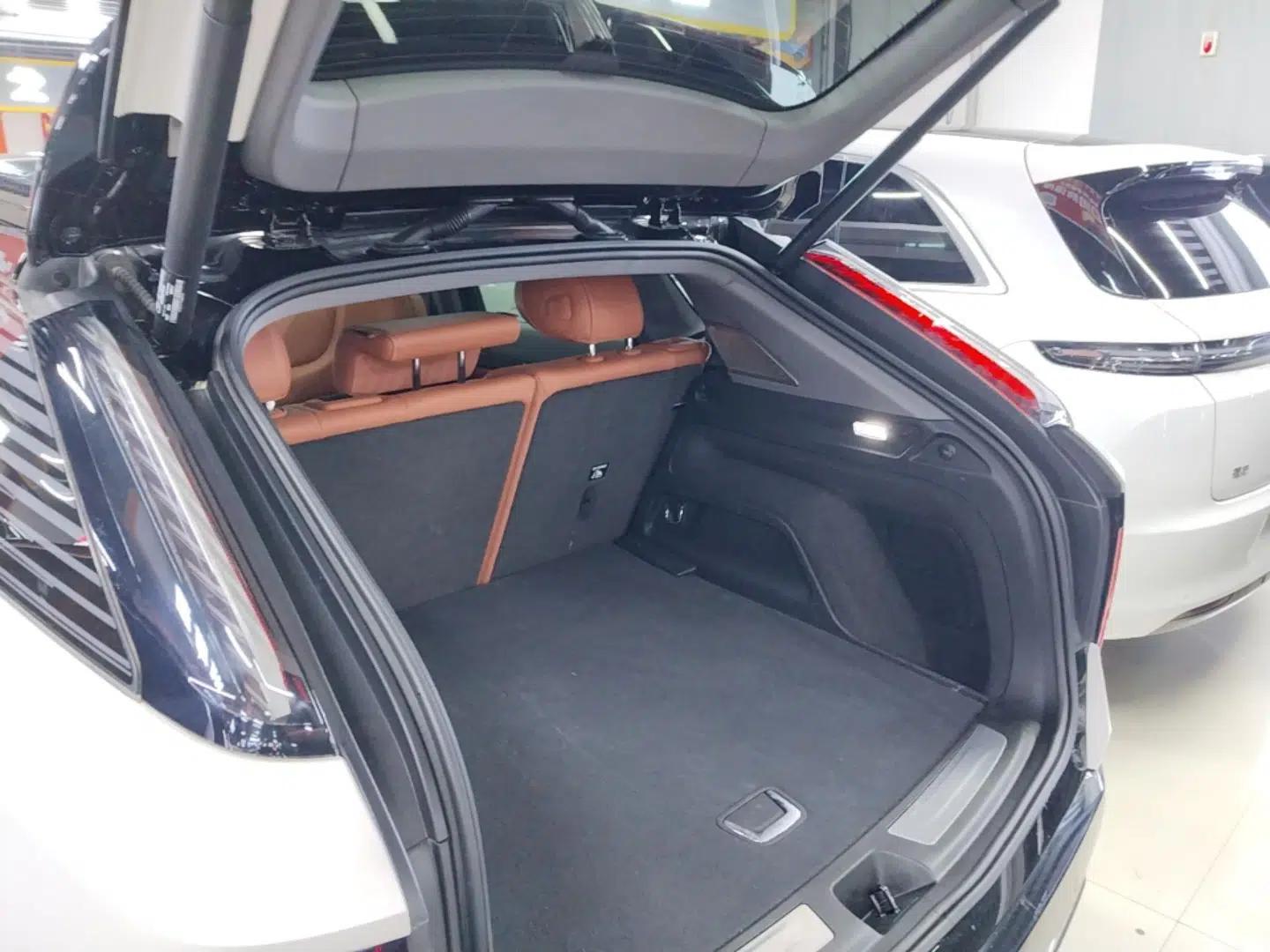 Cadillac OPTIQ 2024 Four-Wheel Drive Long-Range Version — миниатюра 22