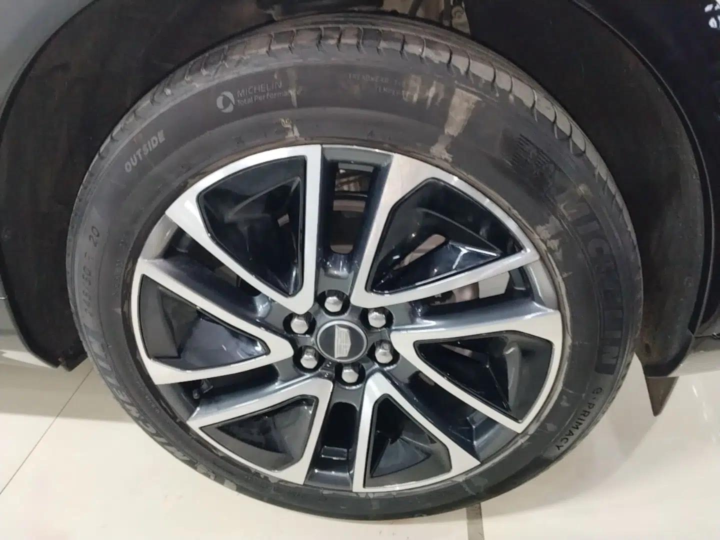 Cadillac OPTIQ 2024 Four-Wheel Drive Long-Range Version — миниатюра 8