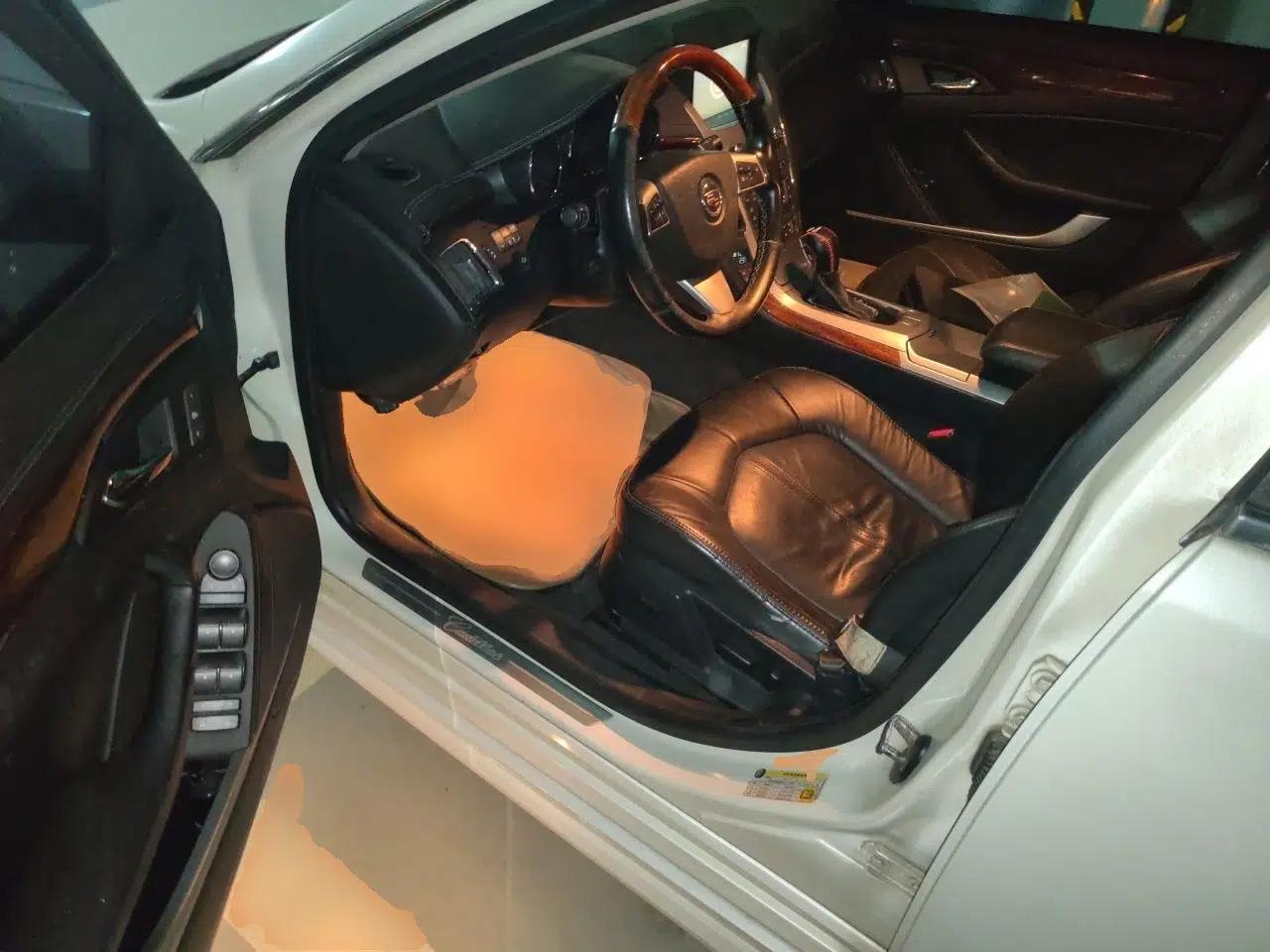 Cadillac CTS 2010 3.0 Luxury Sport Edition — миниатюра 17