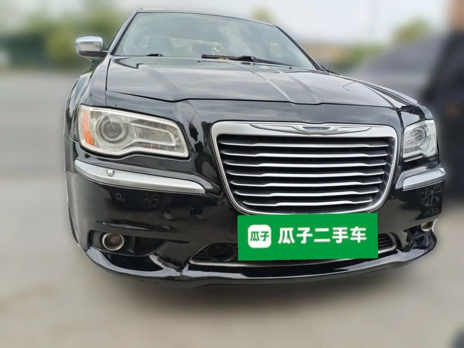 Chrysler 300C 2014 3.0L Excellence Edition — миниатюра 2