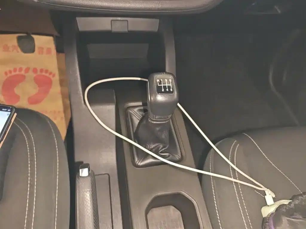 Jetour X70M 2020 Facelift 1.5T Manual Companion 5-Seater — миниатюра 14