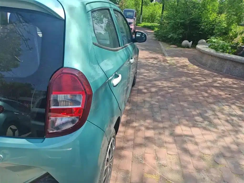 Yizhi EV2 2023 Auspicious Edition 201km Comfort Model — миниатюра 8