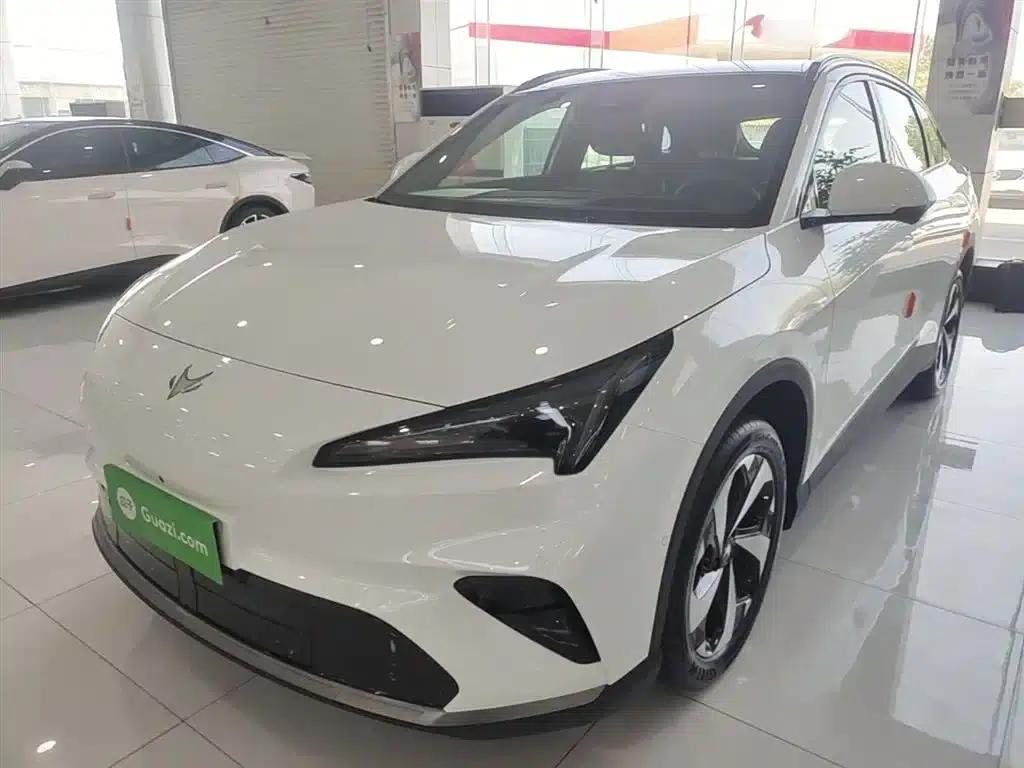 Jihu Alphard T5 2026 Pure Electric 560 Smart Edition 320 N·m — миниатюра 1