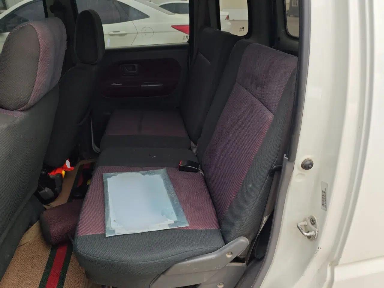 Suzuki Wagon R 2015 1.0L Manual Comfort Model — миниатюра 18