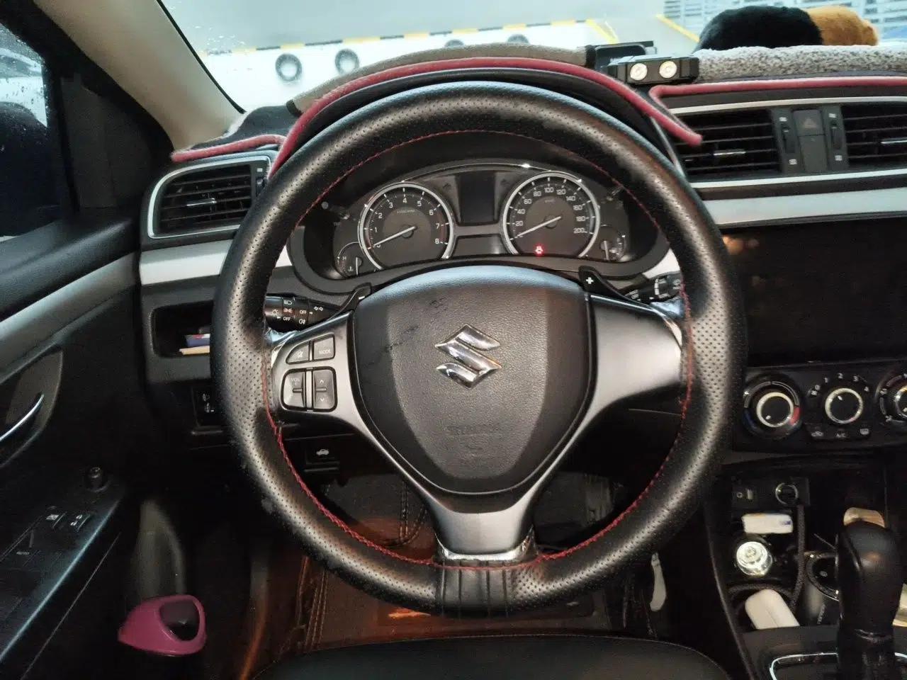 Suzuki Alivio 2015 1.6L Automatic Enjoyment Model — миниатюра 11