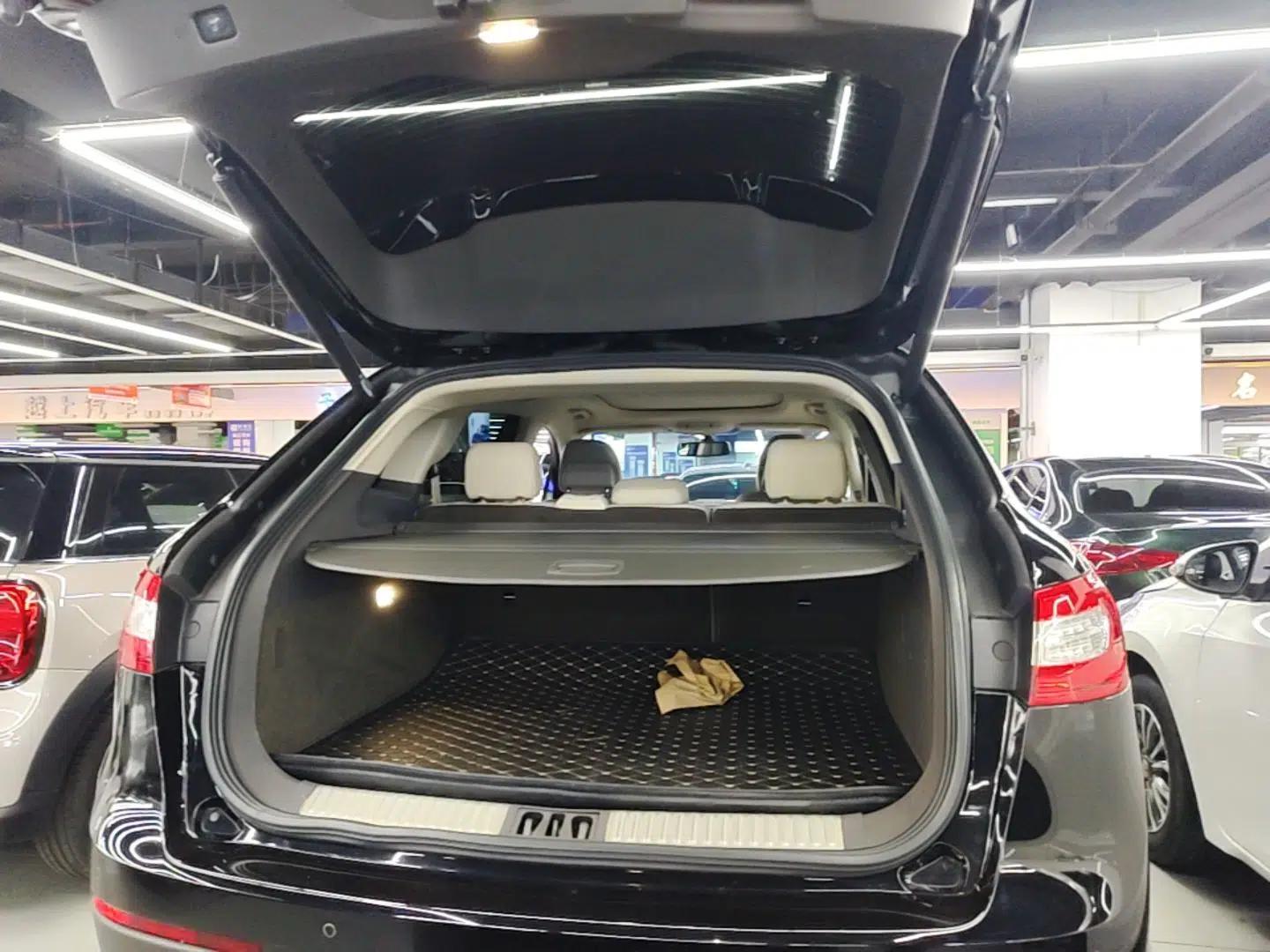Lincoln MKX 2017 2.0T Two-Wheel Drive Deluxe Edition — миниатюра 22