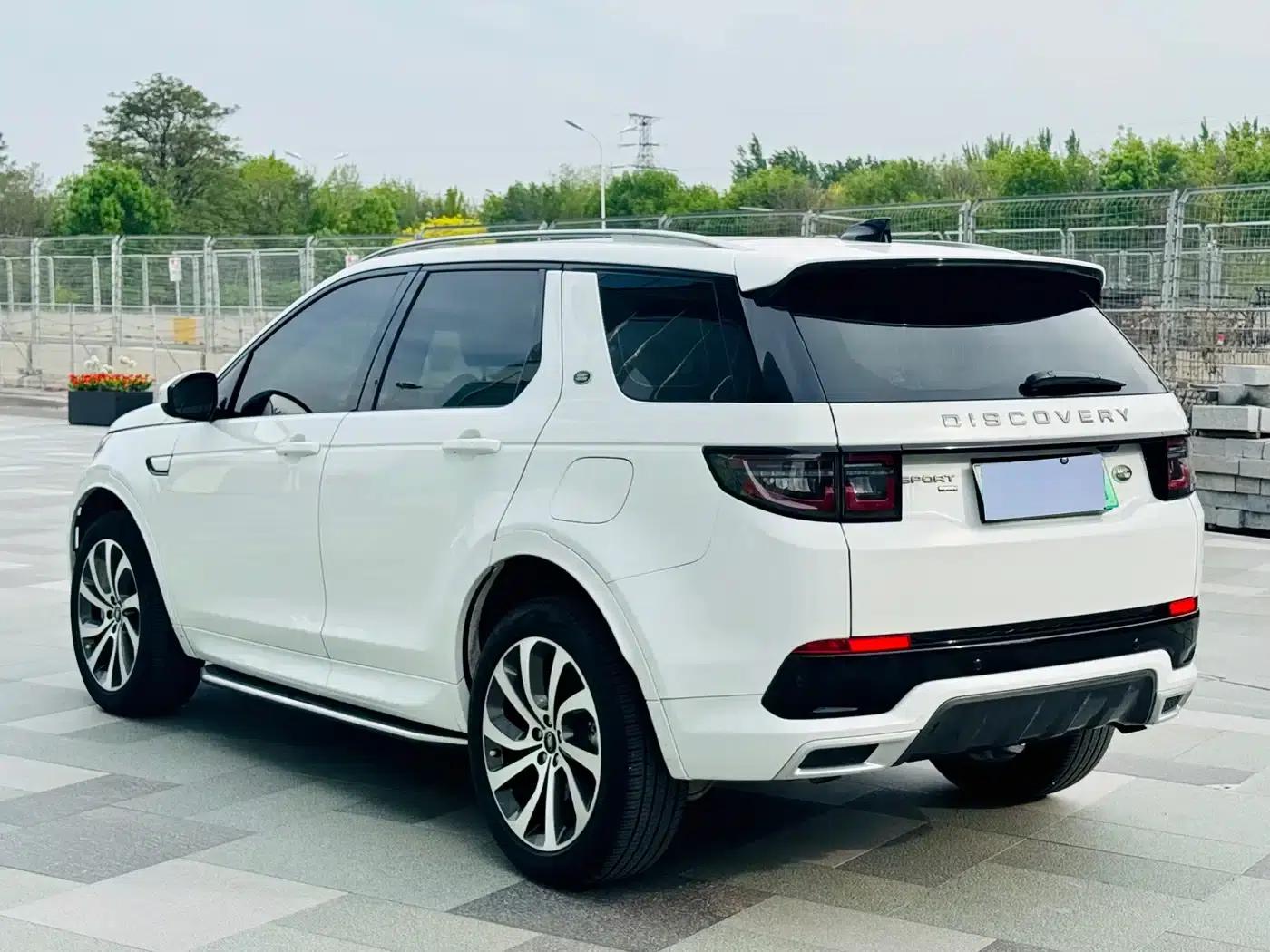 Discovery Sport New Energy 2022 Facelift P300e Plug-in Electric Hybrid — миниатюра 7