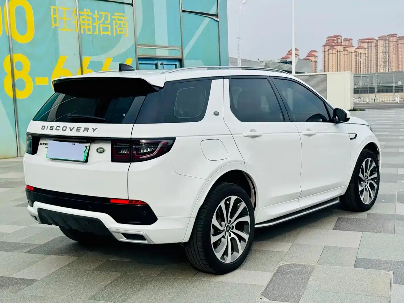 Discovery Sport New Energy 2022 Facelift P300e Plug-in Electric Hybrid — миниатюра 9