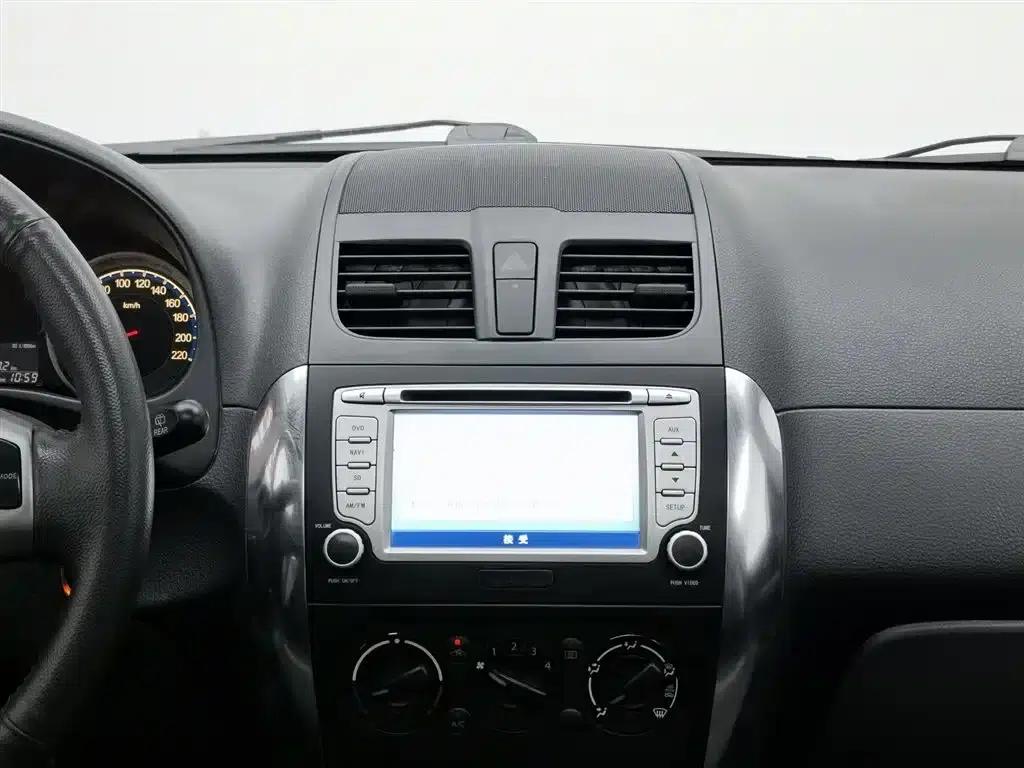 2011 Tianyu SX4 Facelift 1.6L Manual Sport — миниатюра 12