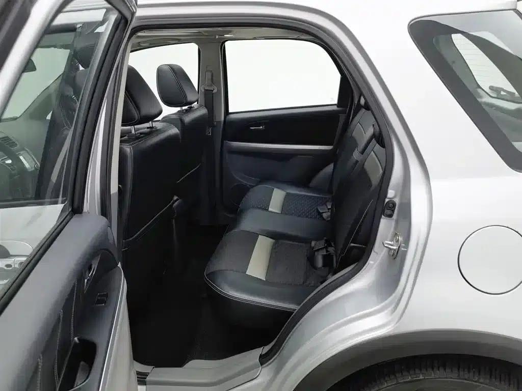 2011 Tianyu SX4 Facelift 1.6L Manual Sport — миниатюра 15