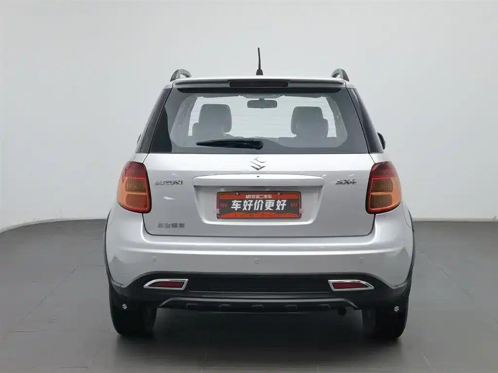 2011 Tianyu SX4 Facelift 1.6L Manual Sport — миниатюра 4