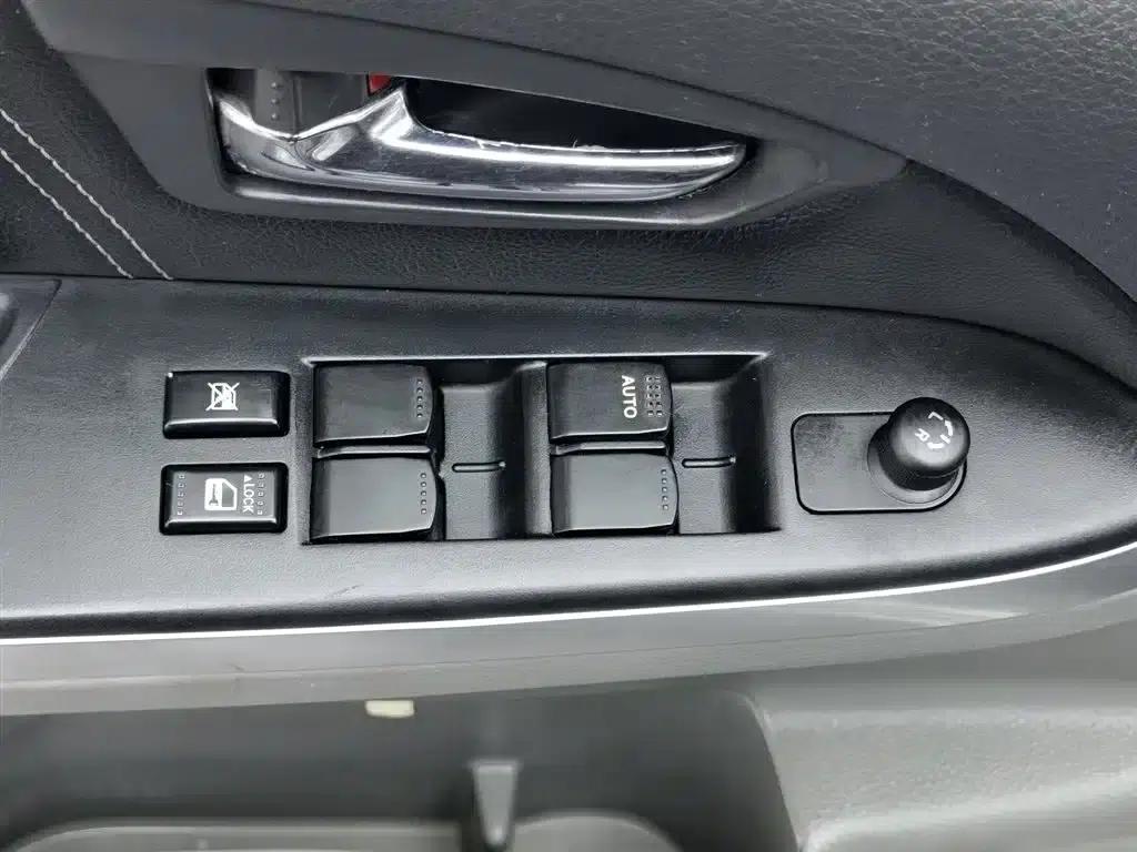 2011 Tianyu SX4 Facelift 1.6L Manual Sport — миниатюра 9