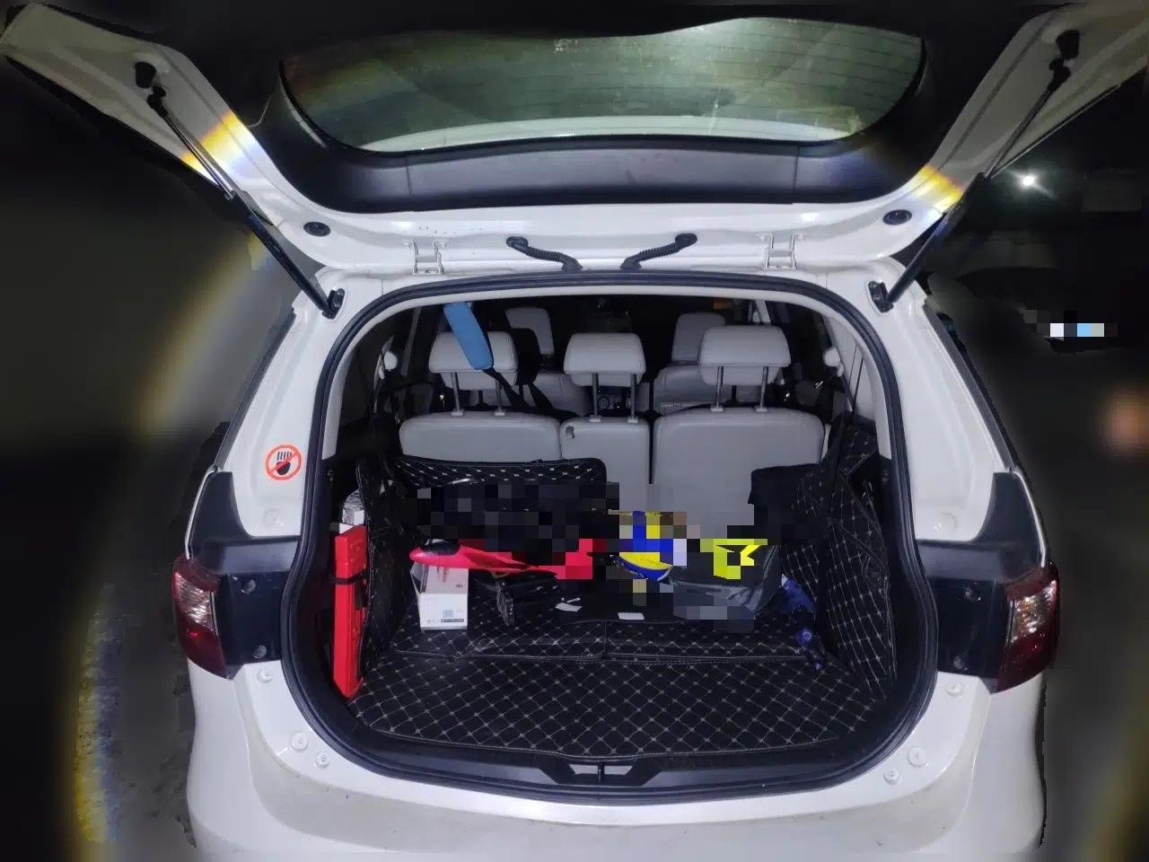 Mazda 5 2013 2.0L Automatic Luxury Edition — миниатюра 20