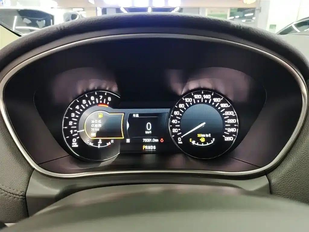 Lincoln MKX 2017 2.0T Two-Wheel Drive Premium Edition — миниатюра 12