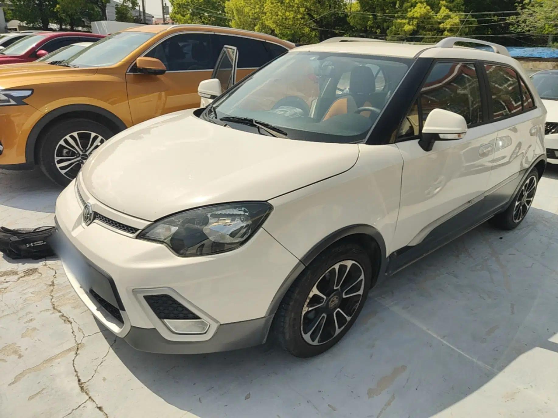 MG 3SW 2015 1.5L AMT Elite Model — миниатюра 1