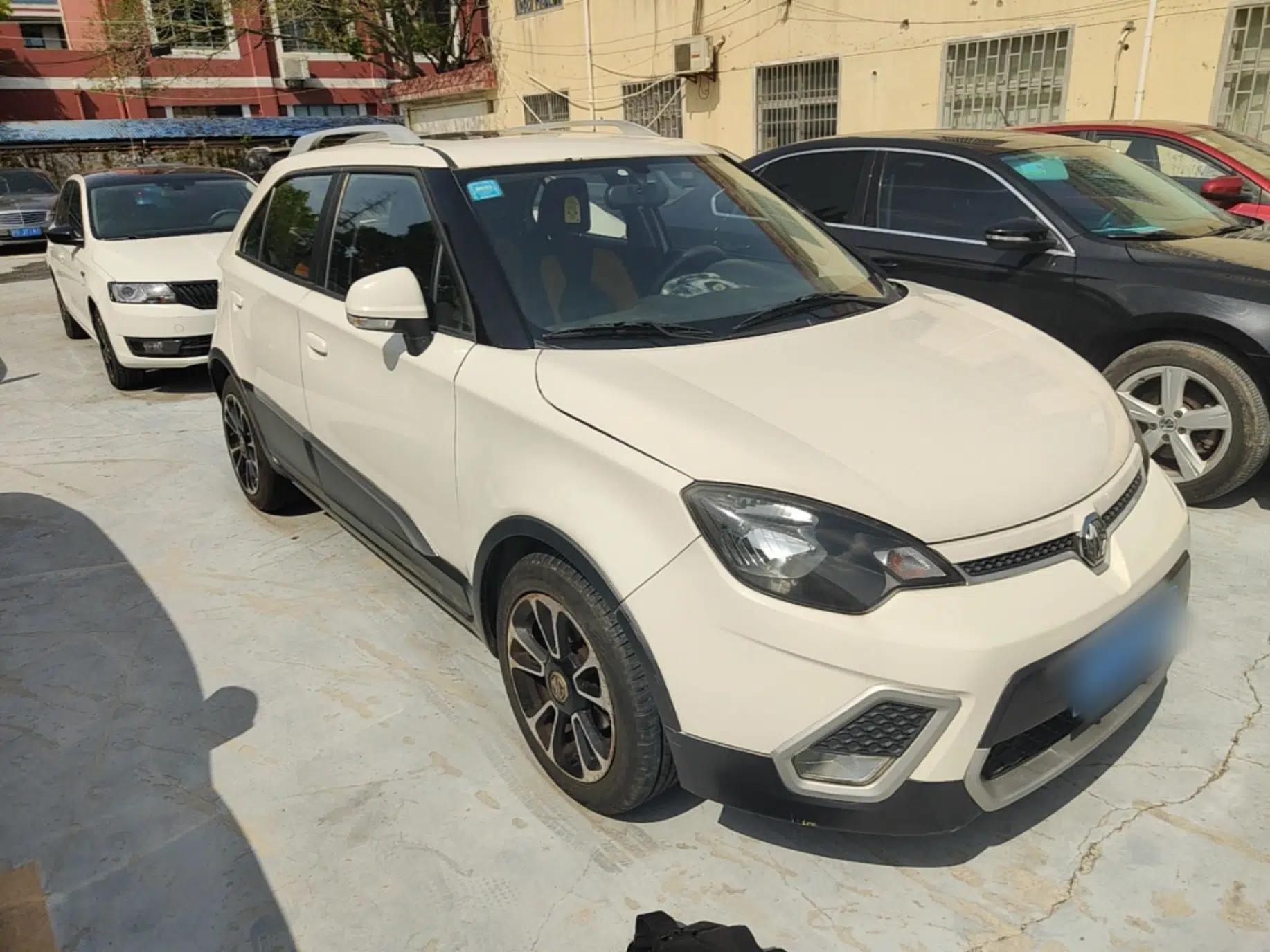 MG 3SW 2015 1.5L AMT Elite Model — миниатюра 3