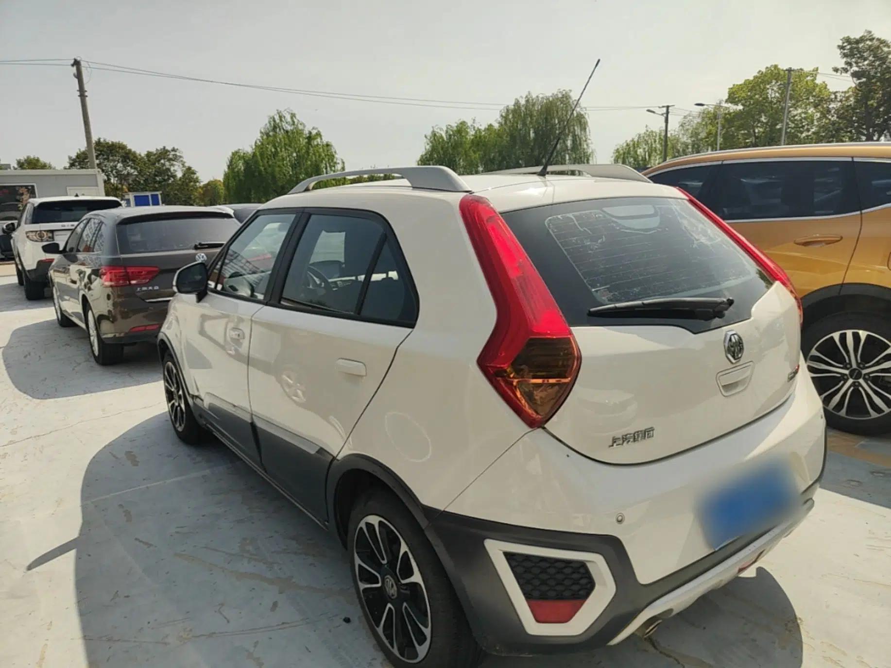 MG 3SW 2015 1.5L AMT Elite Model — миниатюра 4