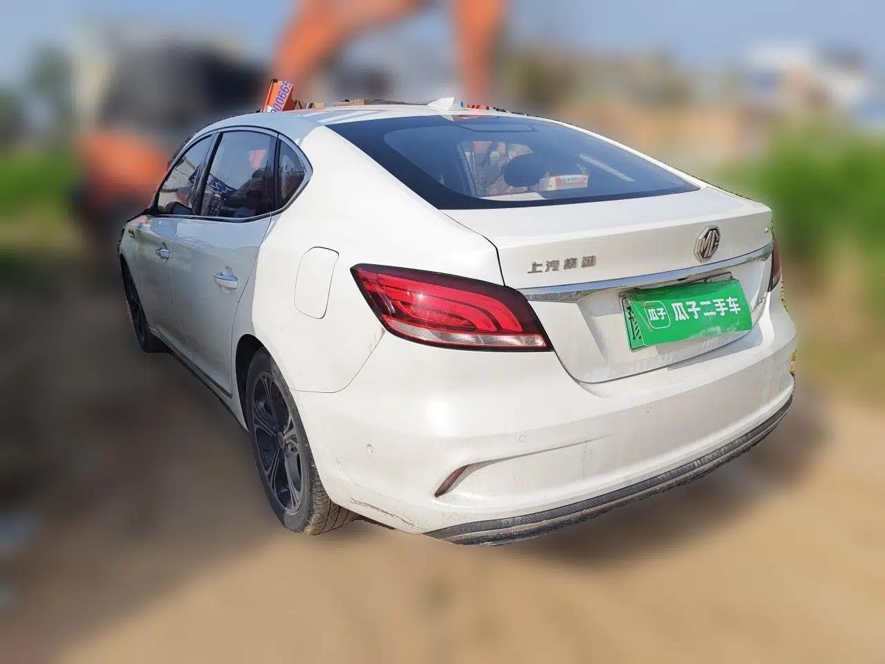 MG 6 New Energy 2018 45T E-DRIVE Intelligent Drive Hybrid PILOT Super Internet Edition — миниатюра 4