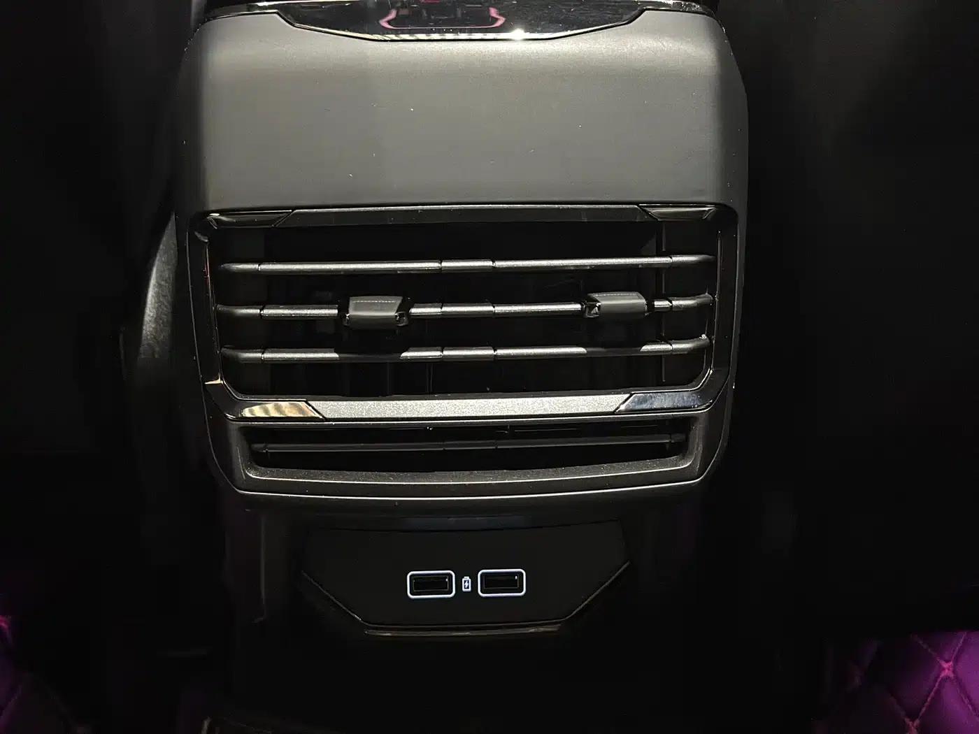 Lynk & Co 01 EM-P 2021 1.5TD PHEV Halo — миниатюра 16