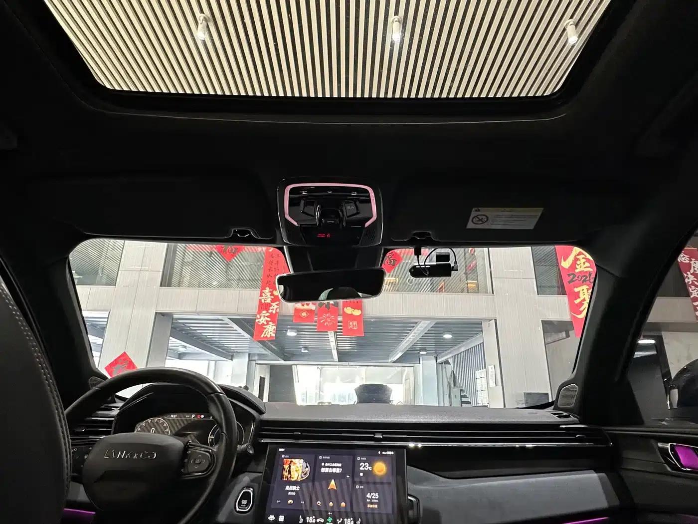Lynk & Co 01 EM-P 2021 1.5TD PHEV Halo — миниатюра 18