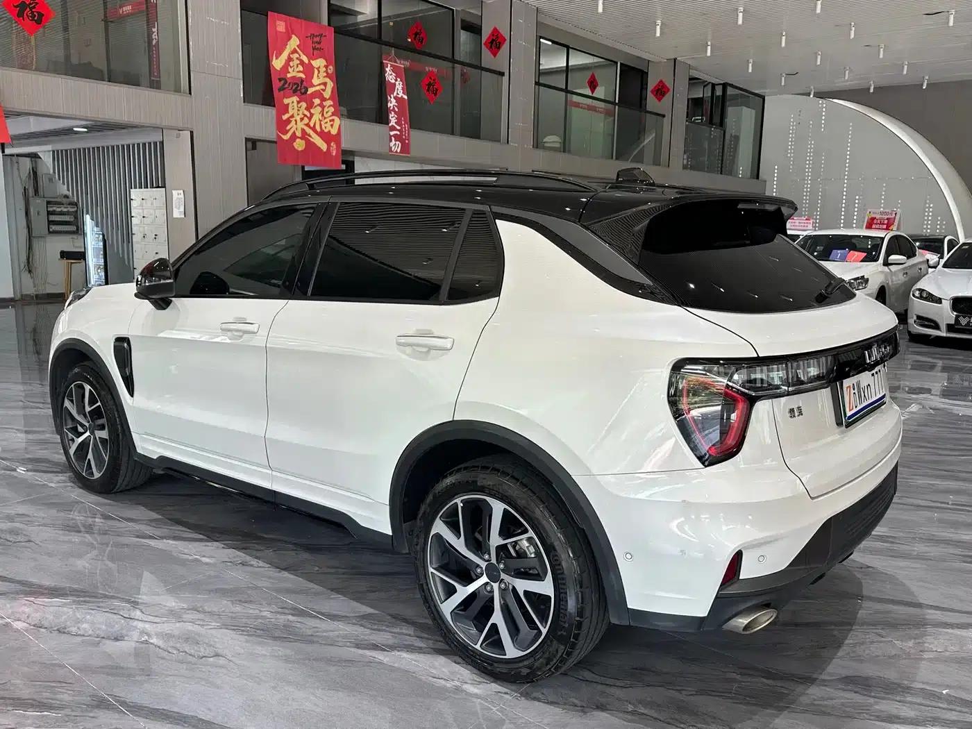 Lynk & Co 01 EM-P 2021 1.5TD PHEV Halo — миниатюра 28