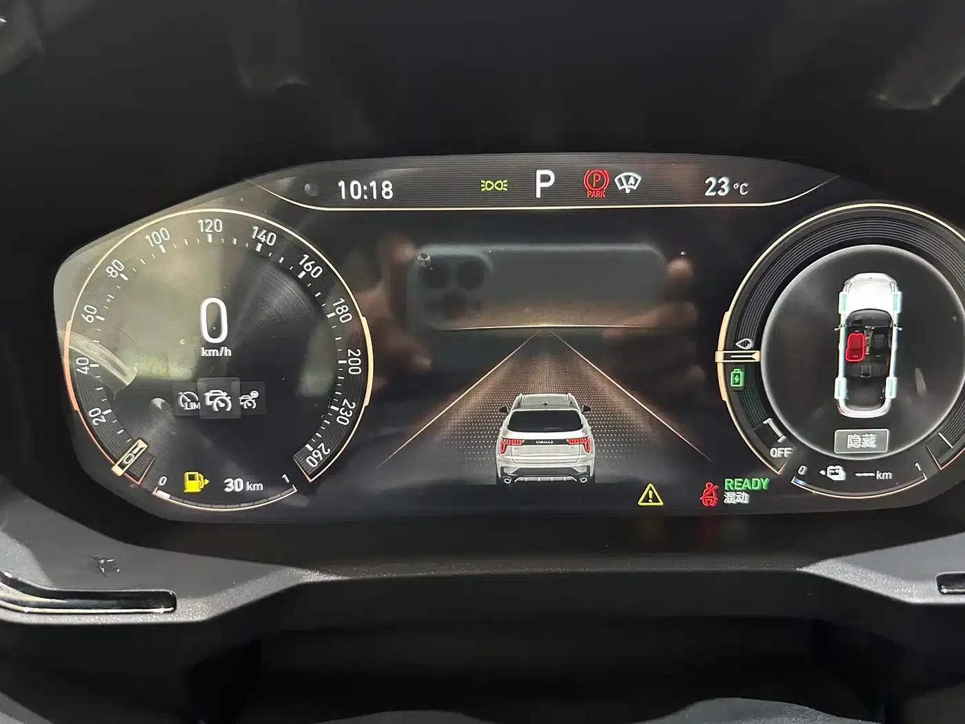 Lynk & Co 01 EM-P 2021 1.5TD PHEV Halo — миниатюра 8