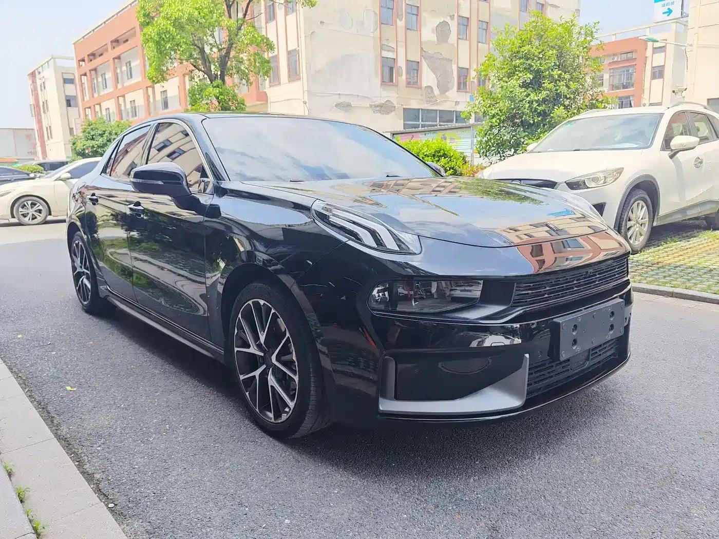 Lynk & Co 03 PHEV 2021 1.5T Pro — миниатюра 2