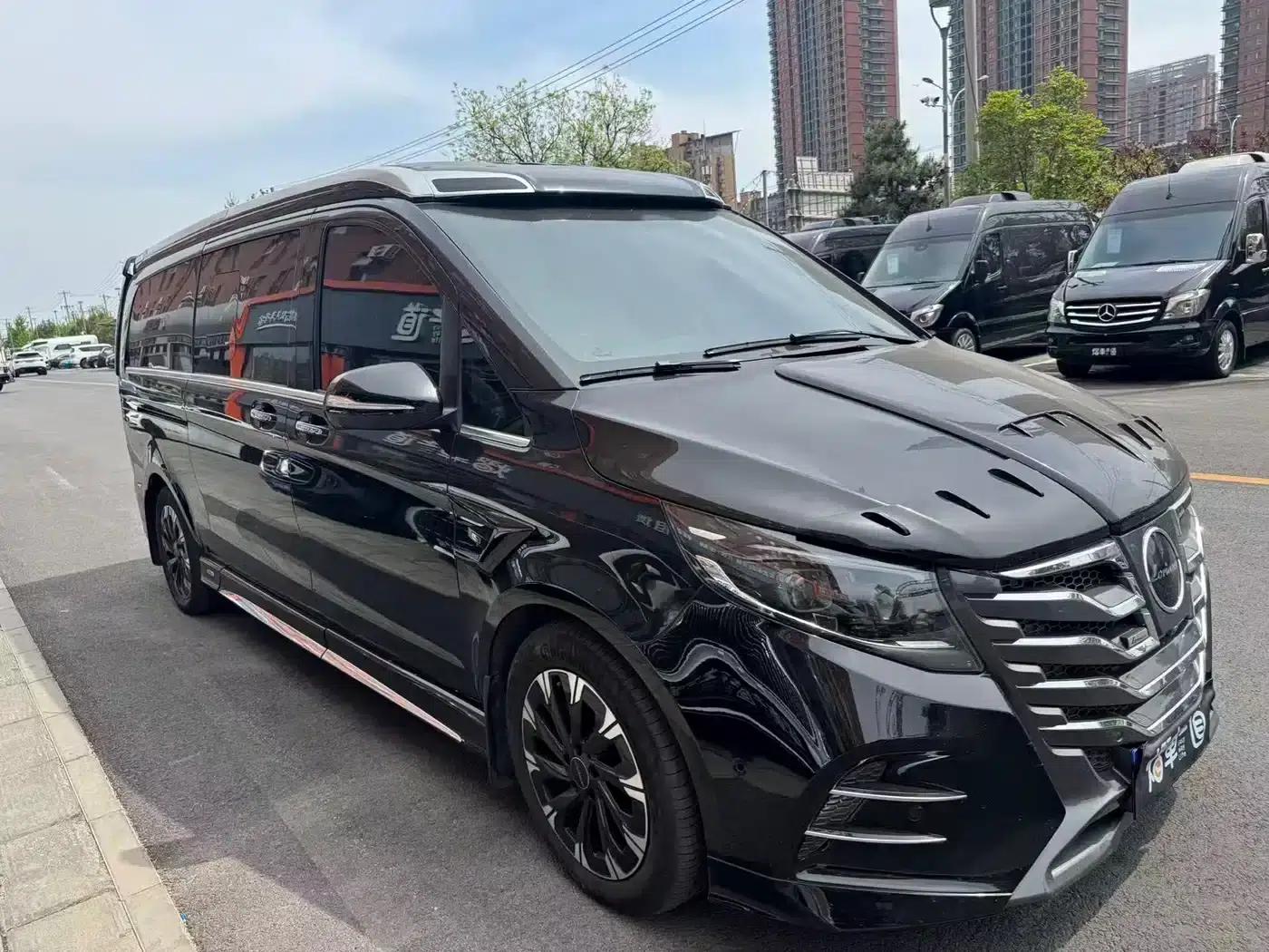 Lorinser LS Series 2025 LS570TX Skyline — миниатюра 3