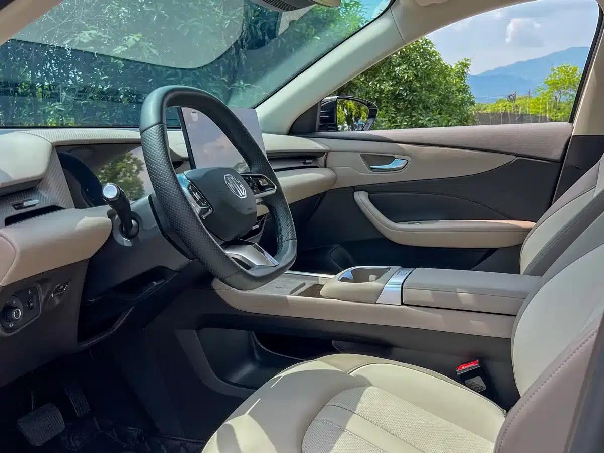 MG ES5 2025 525max Rear-Wheel Drive Intelligent Driving Edition — миниатюра 12