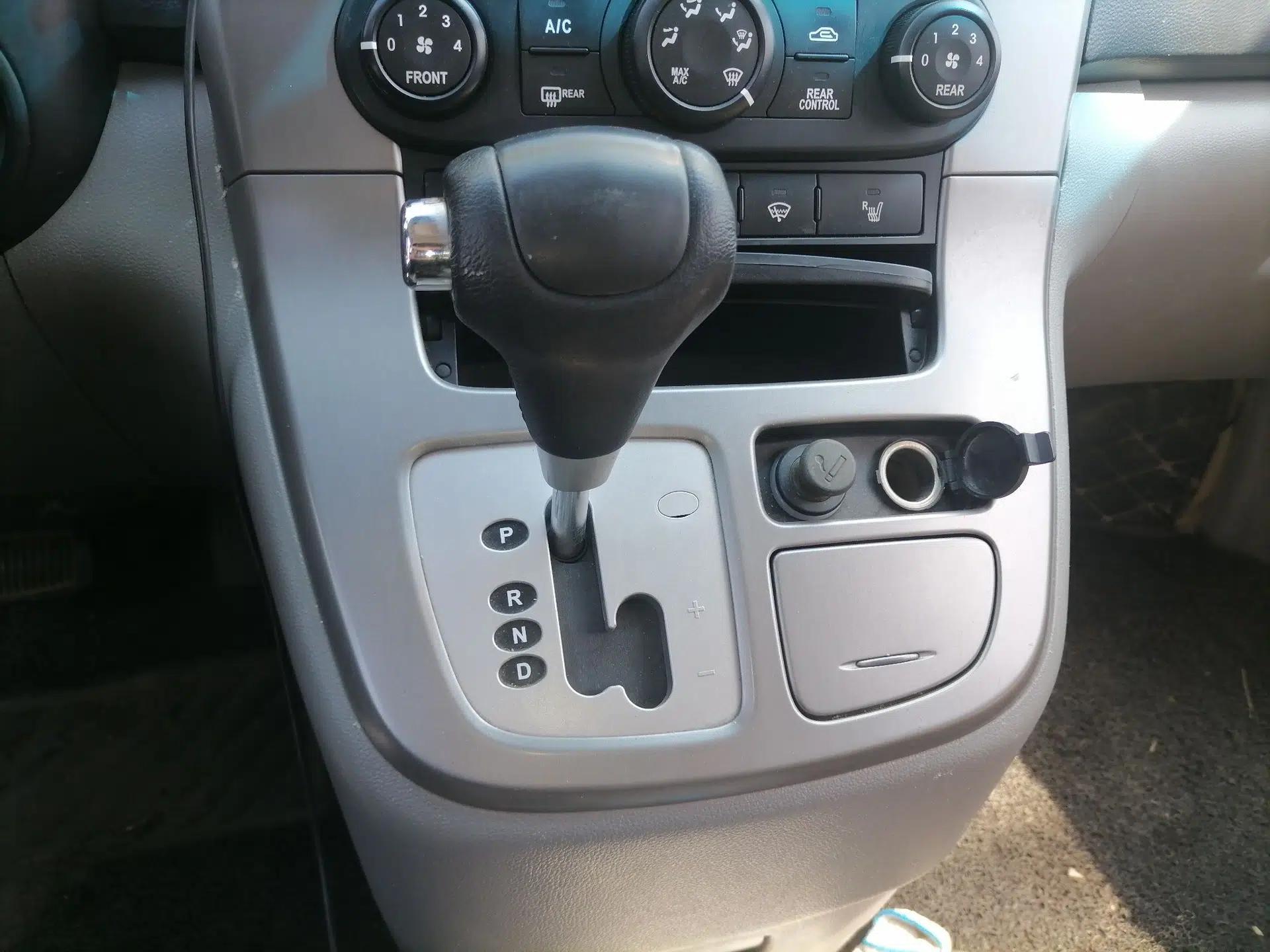 Kia VQ 2011 2.7 Comfort Edition — миниатюра 15