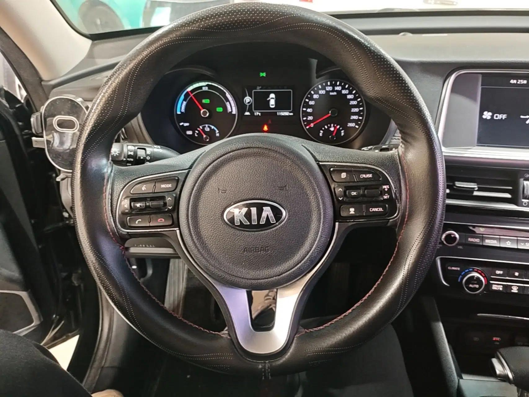 Kia K5 New Energy 2018 2.0L Smart Enjoyment Version — миниатюра 13