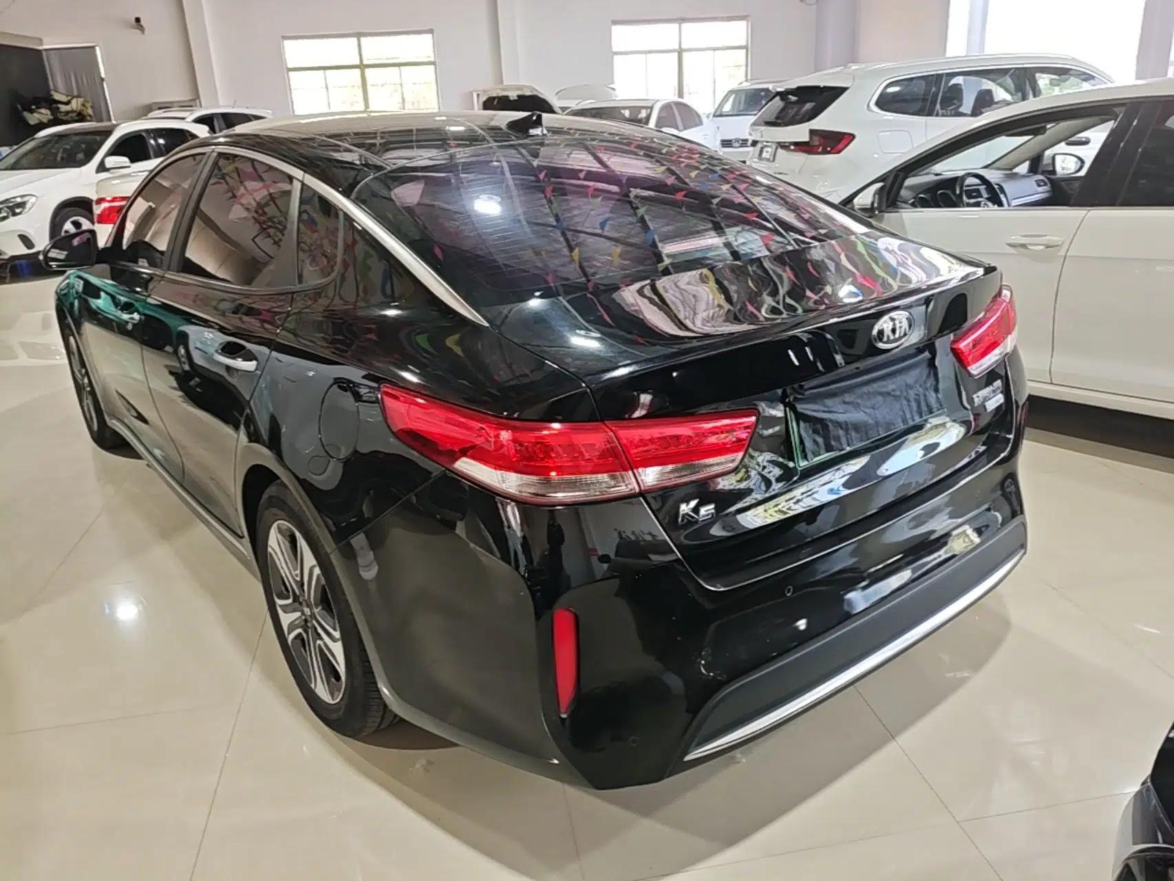 Kia K5 New Energy 2018 2.0L Smart Enjoyment Version — миниатюра 7