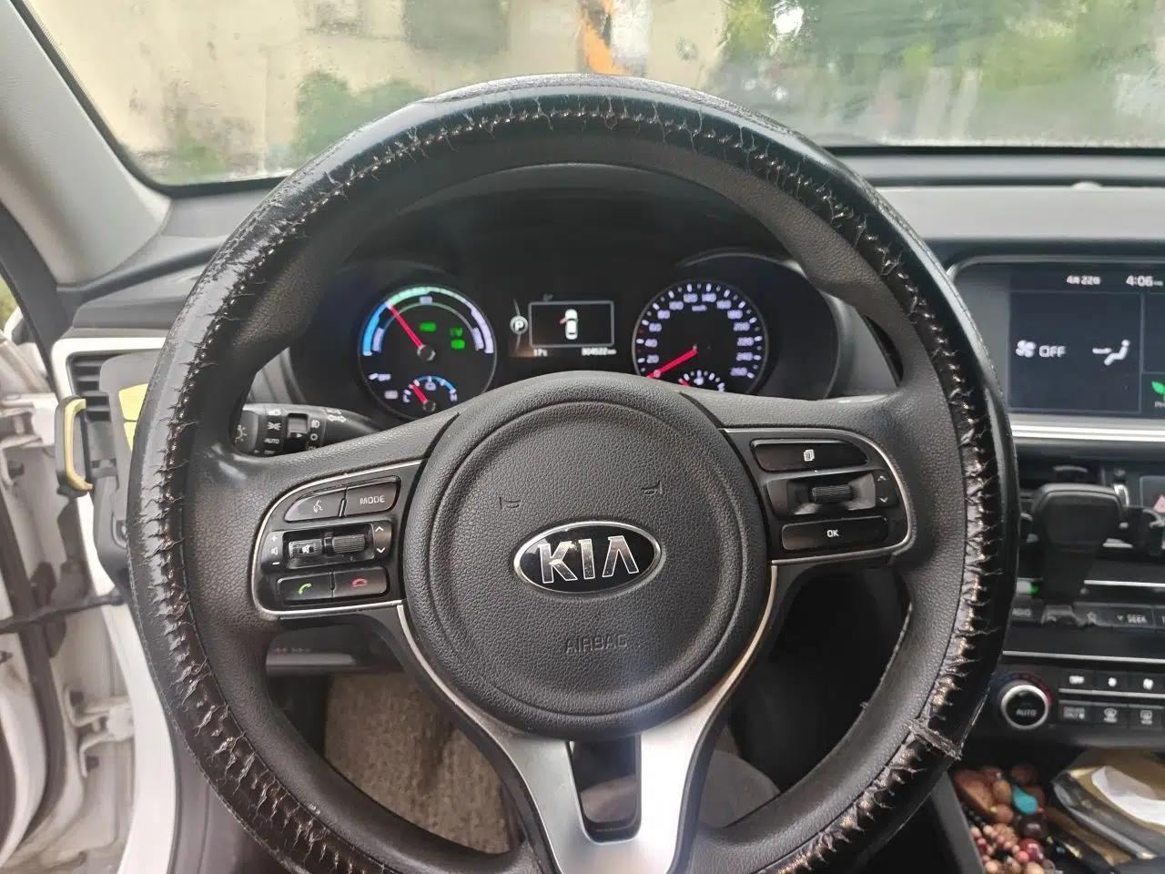 Kia K5 New Energy 2018 2.0L Smart Enjoyment Version — миниатюра 12